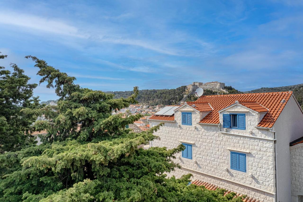Villa Capitis In The Center- Exclusive Apartment Hvar Town Luaran gambar